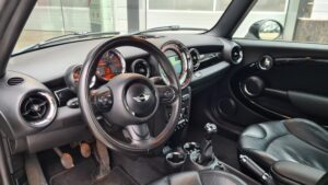 MINI ONE CABRIO TWEEDEHANDSWAGENS GARAGE PETER BREDENE (3)