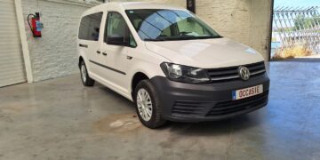 VOLKSWAGEN CADDY 2000 DIESEL LICHTE VRACHT GARAGE PETER BREDENE OOSTENDE tweedehandswagens (1)