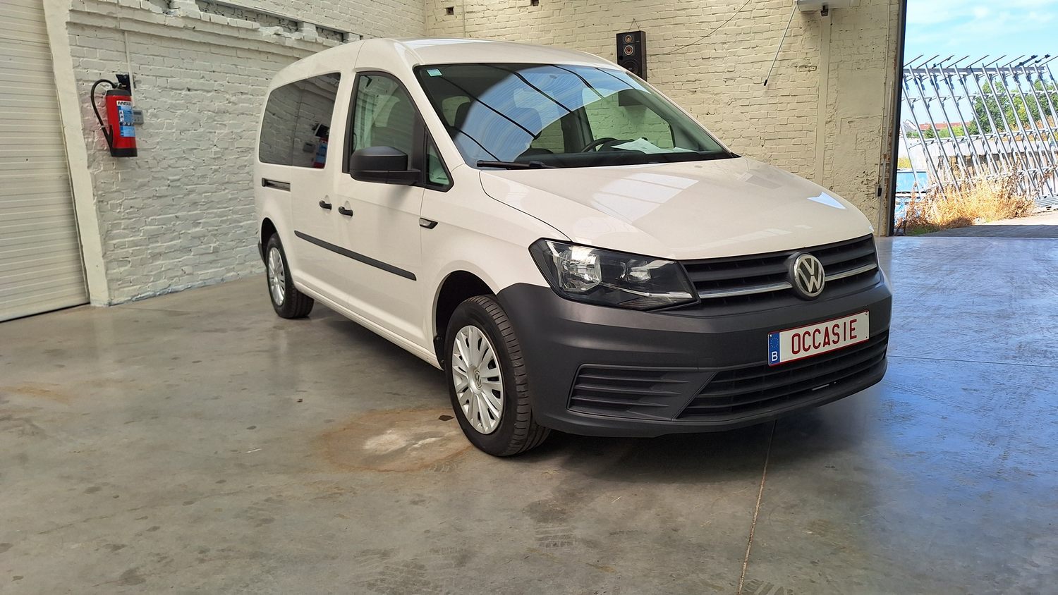 VOLKSWAGEN CADDY 2000 DIESEL LICHTE VRACHT GARAGE PETER BREDENE OOSTENDE tweedehandswagens (1)