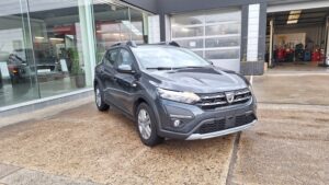 NEW SANDERO STEPWAY PLUS TCE 90 BENZINE GARAGE PETER DACIA BREDENE (1)