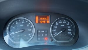 dacia logan benzine 12000km tweedehandswagens daciacenter bredene garage peter (5)