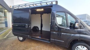 peugeot BOXER 20D H2L2 tweedehands garage peter bredene (14)