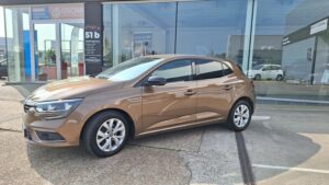 renault megane limited 1300 benzine tce115 tweedehandswagens garage peter bredene oostende (4)