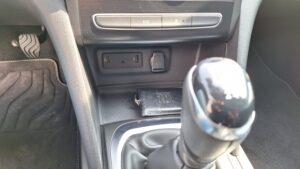 renault megane limited 1300 benzine tce115 tweedehandswagens garage peter bredene oostende (9)