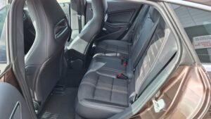 Mercedes Benz CLA 200 SHOOTING BRAKE tweedehandswagens garage peter bredene oostende (14)