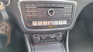 Mercedes Benz CLA 200 SHOOTING BRAKE tweedehandswagens garage peter bredene oostende (9)