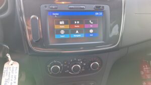 Dacia Logan II Comfort ECO G 100 2020 tweedehandswagens garage peter bredene oostende (7)