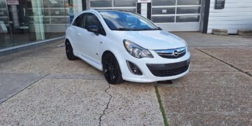 Opel Corsa SD 1400 benzine tweedehandswagens garage peter bredene oostende (1)
