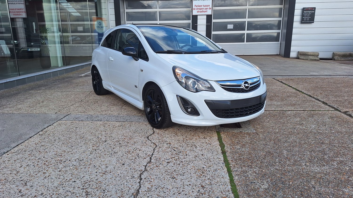 Opel Corsa SD 1400 benzine tweedehandswagens garage peter bredene oostende (1)
