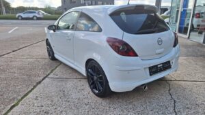 Opel Corsa SD 1400 benzine tweedehandswagens garage peter bredene oostende (4)