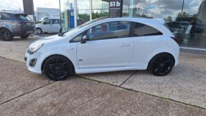 Opel Corsa SD 1400 benzine tweedehandswagens garage peter bredene oostende (5)