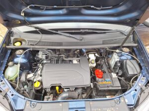 Dacia LOGAN 1 (10)