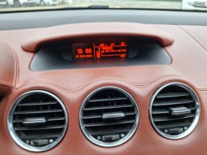 Peugeot 308 Cabrio 1600 benzine foto1 tweedehandswagens garage peter bredene oostende (7)