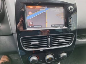 renault clio 09 tce limited 2018 benzine tweedehandswagens garage peter bredene oostende (8)