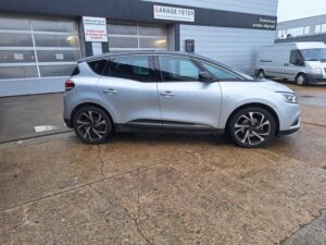 Renault Scenic 1300 benzine Bose tweedehandswagens garage peter bredene oostende (2)