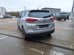 Renault Scenic 1300 benzine Bose tweedehandswagens garage peter bredene oostende (3)