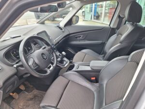 Renault Scenic 1300 benzine Bose tweedehandswagens garage peter bredene oostende (5)