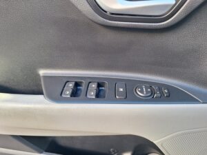 kia stonic 1000 benzine tweedehandswagens garage peter bredene oostende (10)