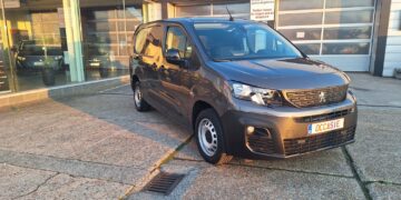 Peugeot Partner Long Body 1500 diesel tweedehandswagens garage peter bredene oostende (1)