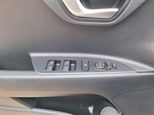 kia stonic 1000 benzine tweedehandswagens garage peter bredene oostende (13)