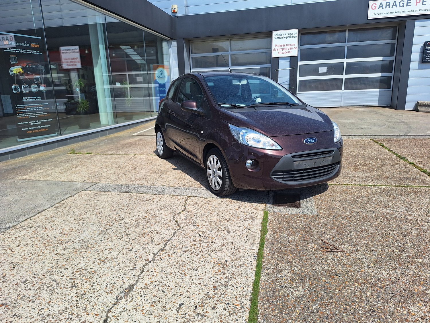Ford KA 1200 benzine paars tweedehandswagens garage peter bredene oostende (1)