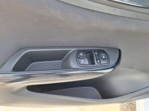 Opel Corsa E 1200 benzine enjoy tweedehandswagens garage peter bredene oostende (8)