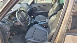 RENAULT SCENIC tweedehandswagens garage peter bredene oostende (13)