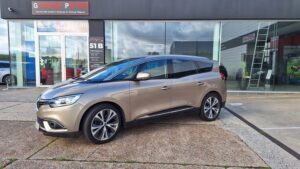 RENAULT SCENIC tweedehandswagens garage peter bredene oostende (14)